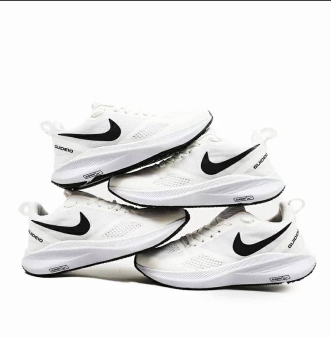 کفش رانینگ برند نایک(گاید۱۰)مسترکوالیتی